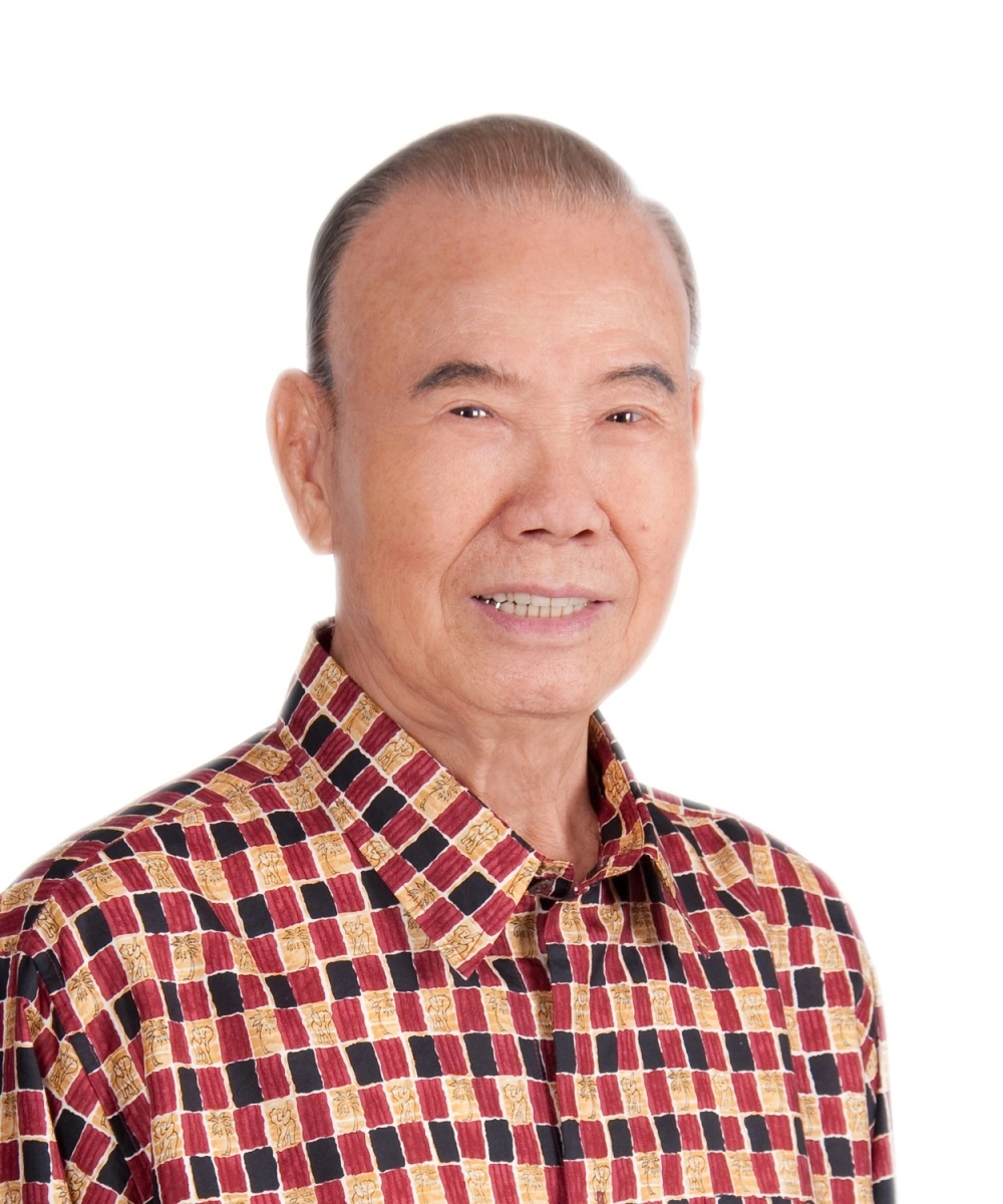 นายซิวซี แซ่ตั้ง