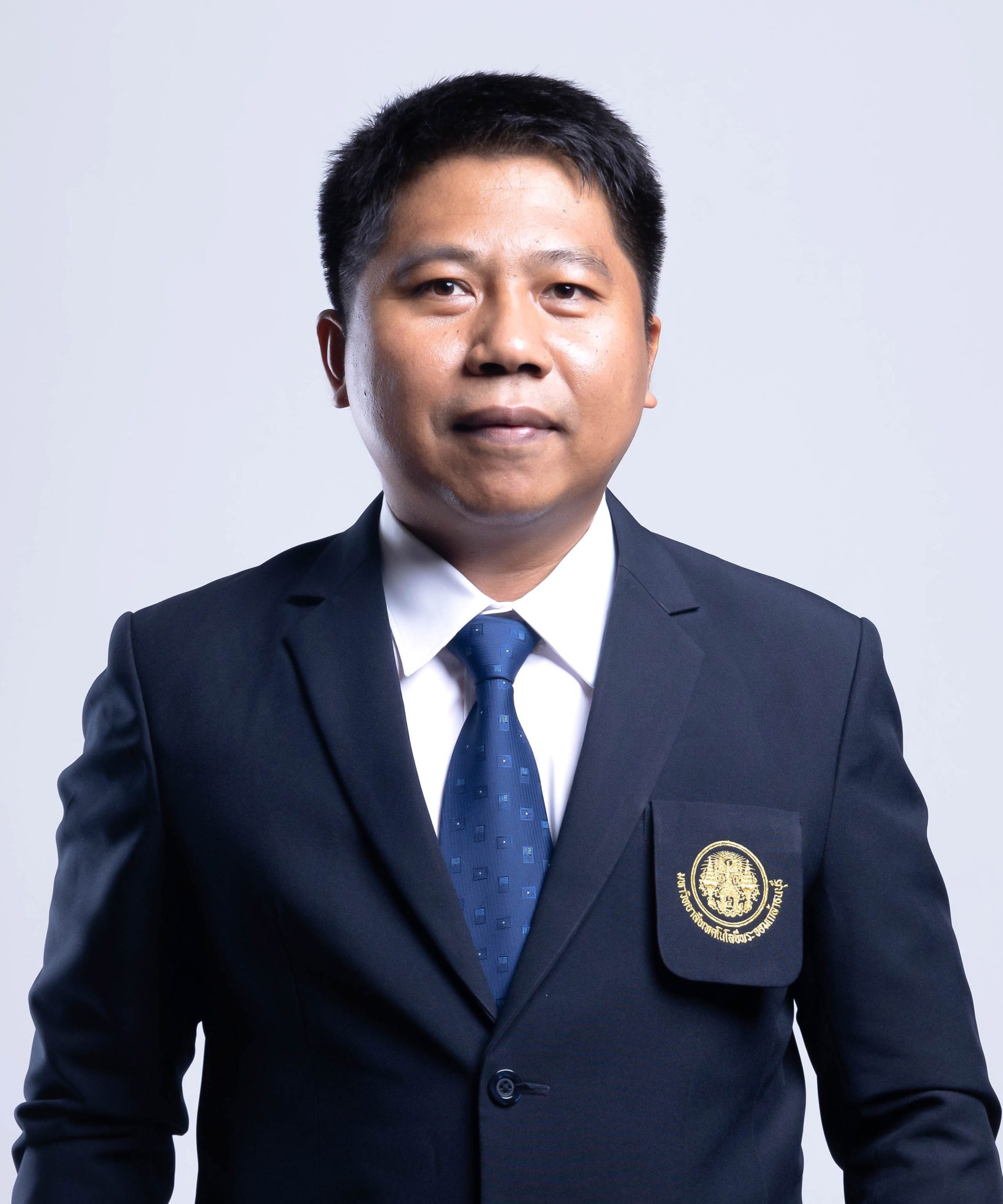 รองศาสตราจารย์<br>ดร.สุรวุฒิ ช่วงโชติ